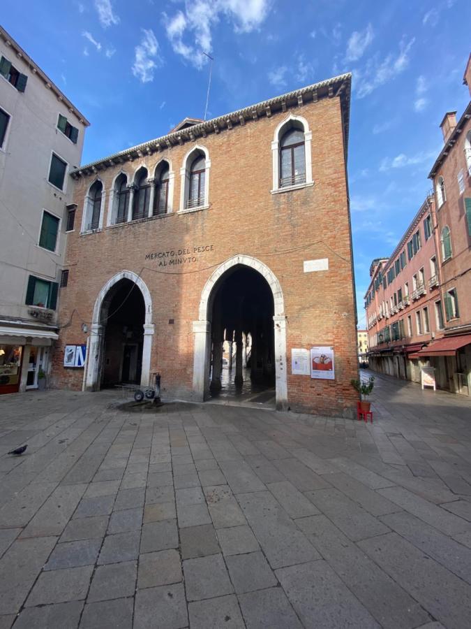 Esclusivo Appartamento A Rialto Venecia Exterior foto