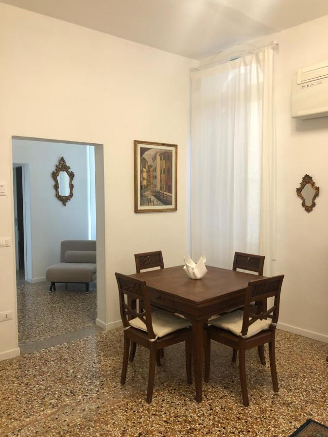Esclusivo Appartamento A Rialto Venecia Exterior foto